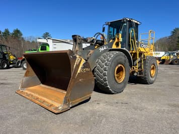 Main image John Deere 744J